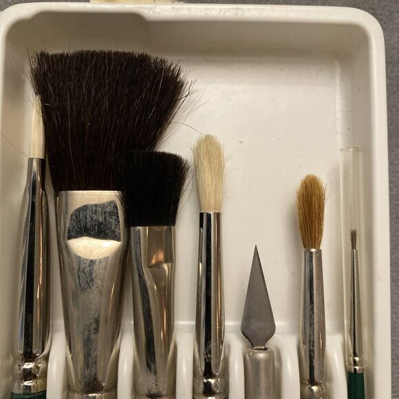 Ceramichrome Basic Brush & Tool Kit Vintage 6 Brushes 1 Cleanup Tool - Picture 9 of 11